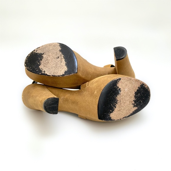 Donna Karan Collection Matte Metallic Leather Platform Slingbacks - Picture 10 of 10